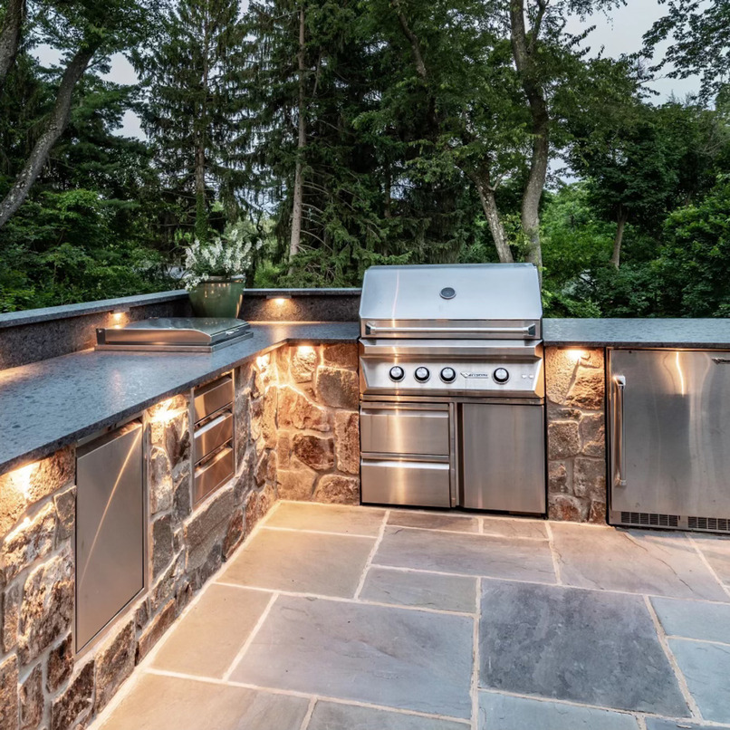 Outdoor Kitchen in Sudbury