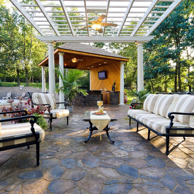 Outdoor Entertainment Design in Newton